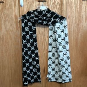 Michael Kors knit scarf